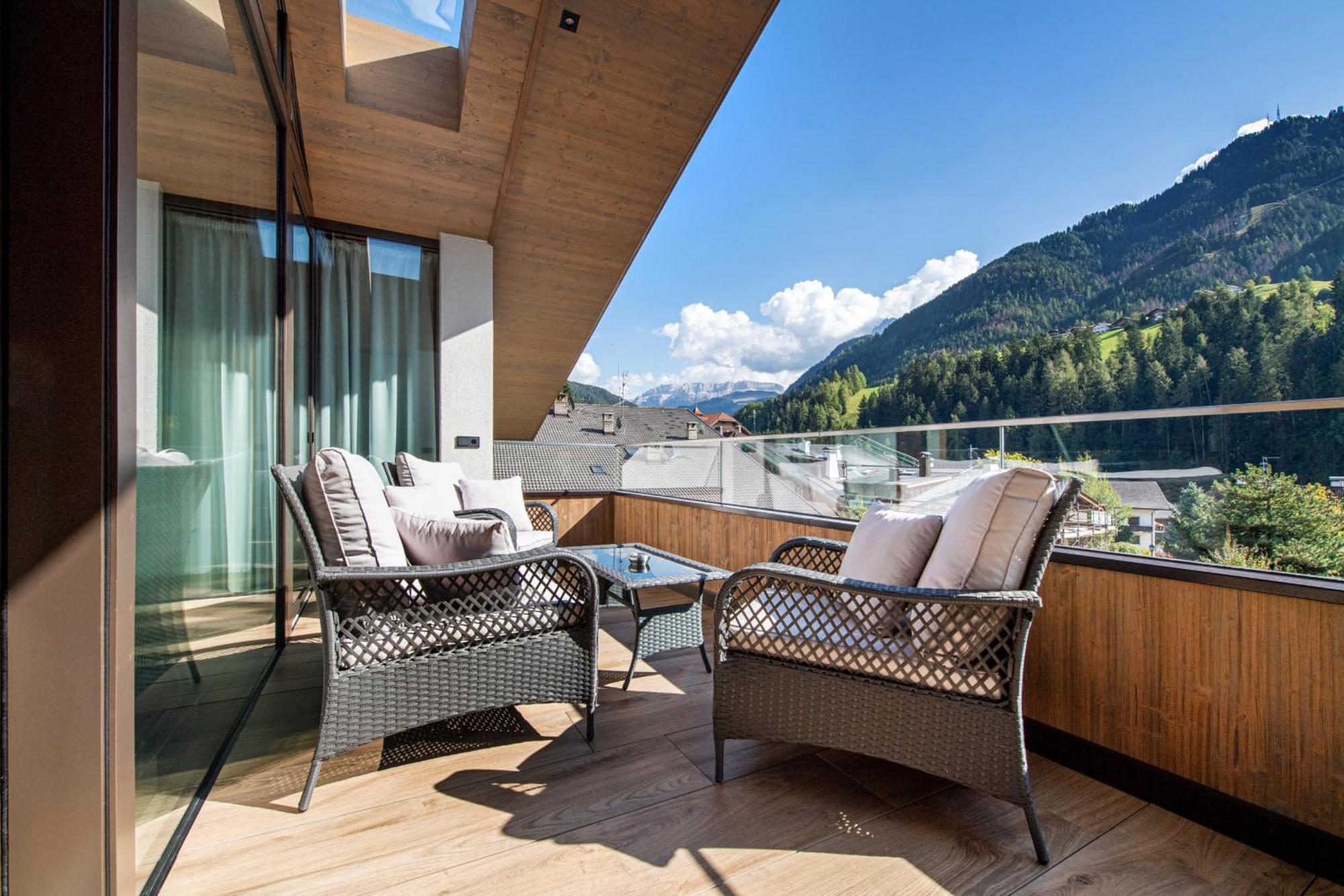 Apartments Dami Ortisei Exterior foto
